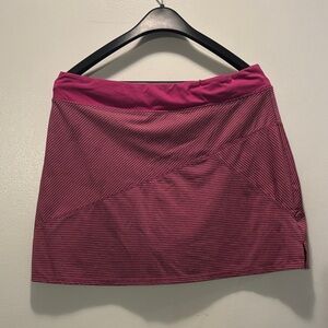 3/$5🌷Pink Striped Mini Skort